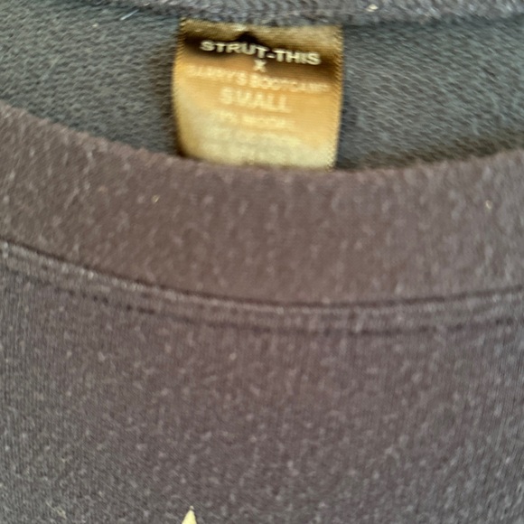 Barry’s Bootcamp Navy Sweatshirt with White Stars ✨💙 - Picture 3 of 5